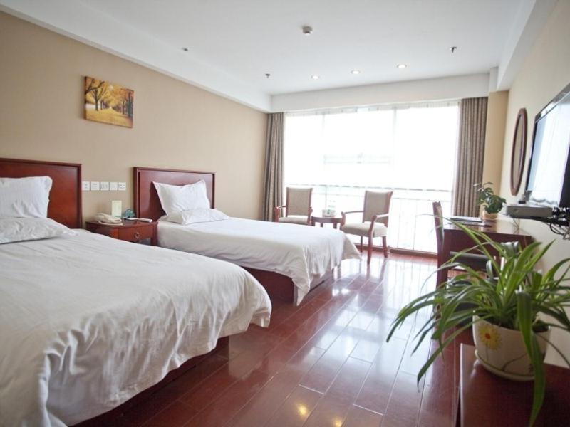 Greentree Inn Shandong Rizhao East Haiqu Road Business Hotel Exterior photo
